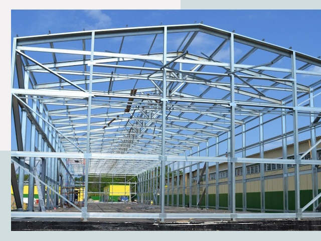 Строительство фабрик в Сланцах