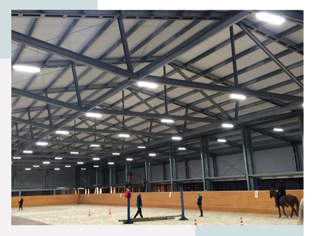 Строительство конных манежей от 620 руб в Сланцы
