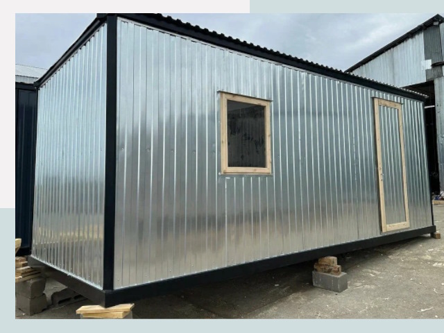 Блок-контейнеры от 620 руб. в Сланцы и Ленинградская область