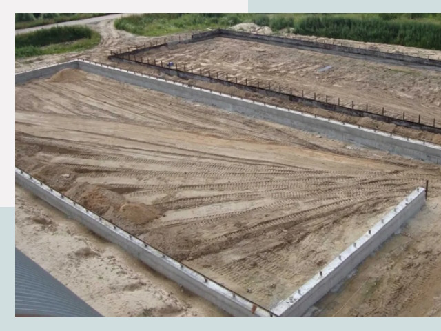 Фундамент для ангаров в Сланцы от 620 руб.